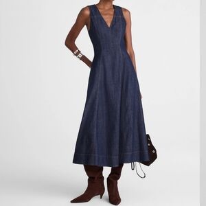 Madewell V- Neck Circle Midi Dress In Rinse Wash